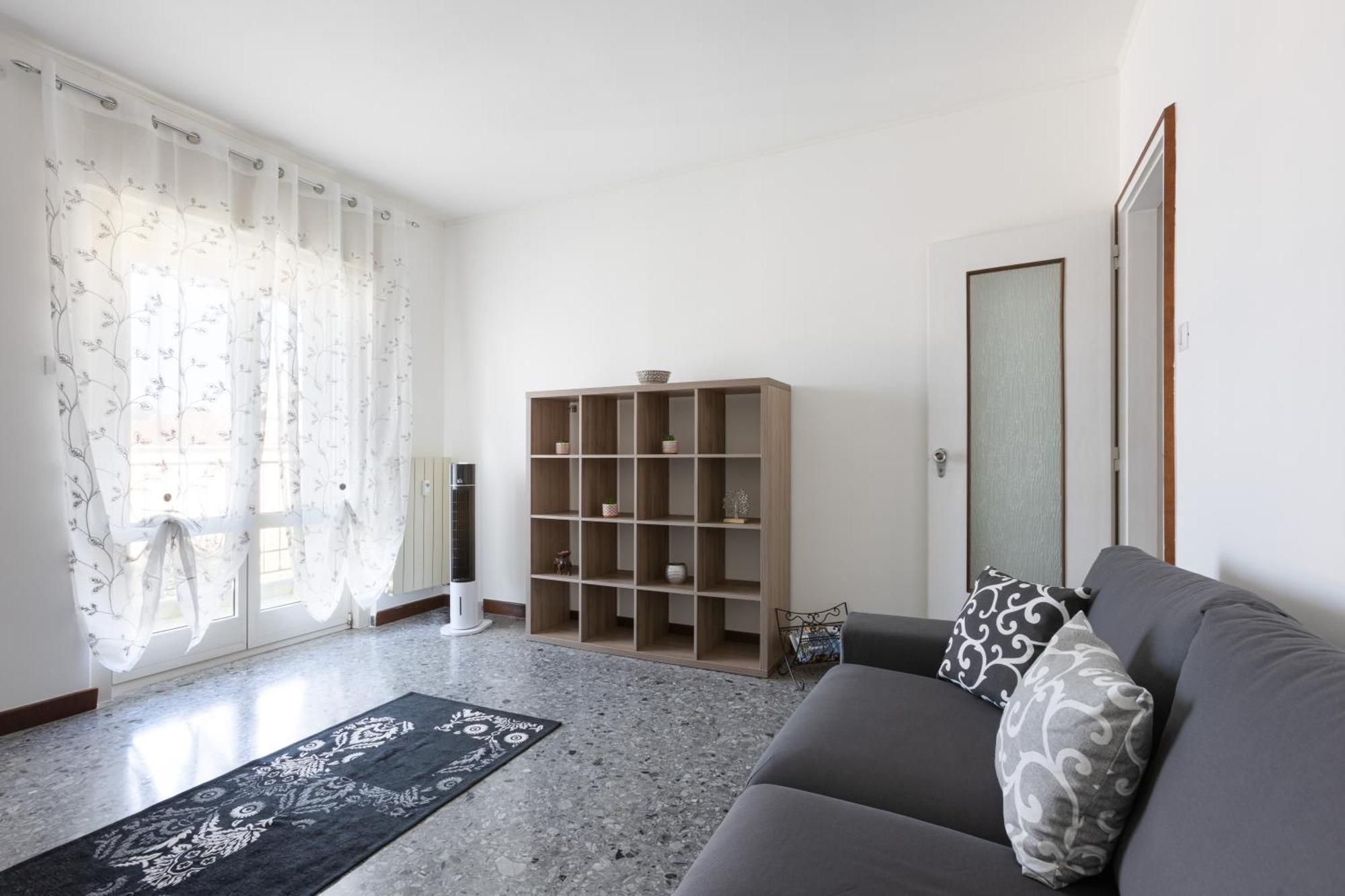 The Black Swan Apartment Trieste Bagian luar foto
